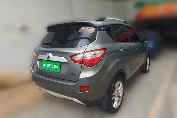 Used CHANGAN CS35 2015 1.6L Automatic Luxury Model China IV Standard Rear Right 45 Deg