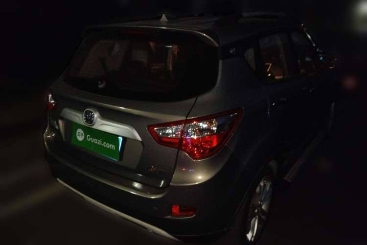 Used CHANGAN CS35 2015 1.6L Automatic Luxury Model China V Standard Rear Right 45 Deg