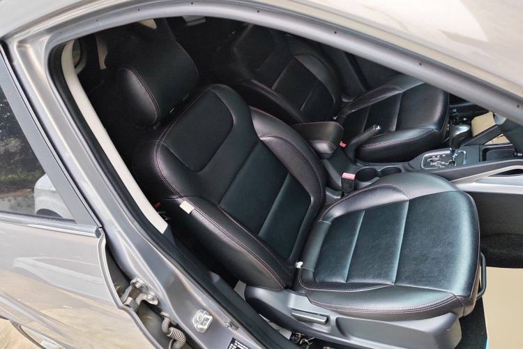Used CHANGAN CS35 2015 1.6L Automatic Prestige Model China V Standard Right Front Seat