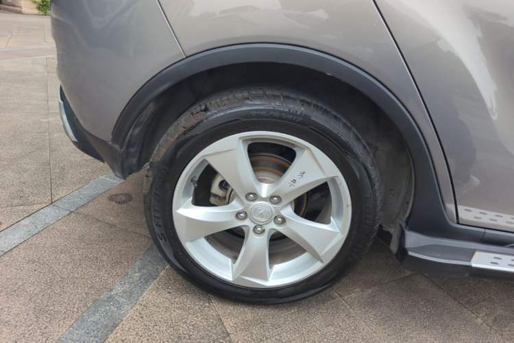 Used CHANGAN CS35 2015 1.6L Manual Luxury Model China IV Standard Right Rear Wheel Hub