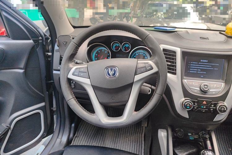 Used CHANGAN CS35 2015 1.6L Manual Luxury Model China IV Standard Steering Wheel