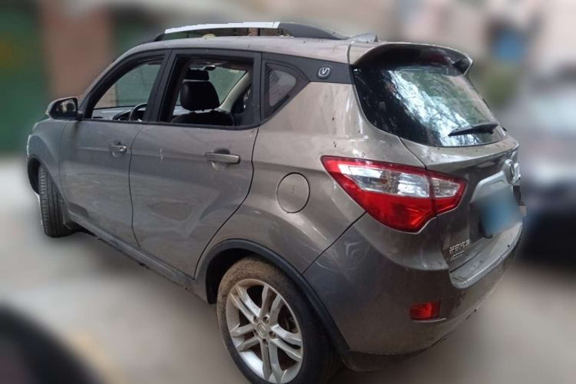 Used CHANGAN CS35 2015 1.6L Manual Luxury Model China IV Standard Rear Left 45 Deg