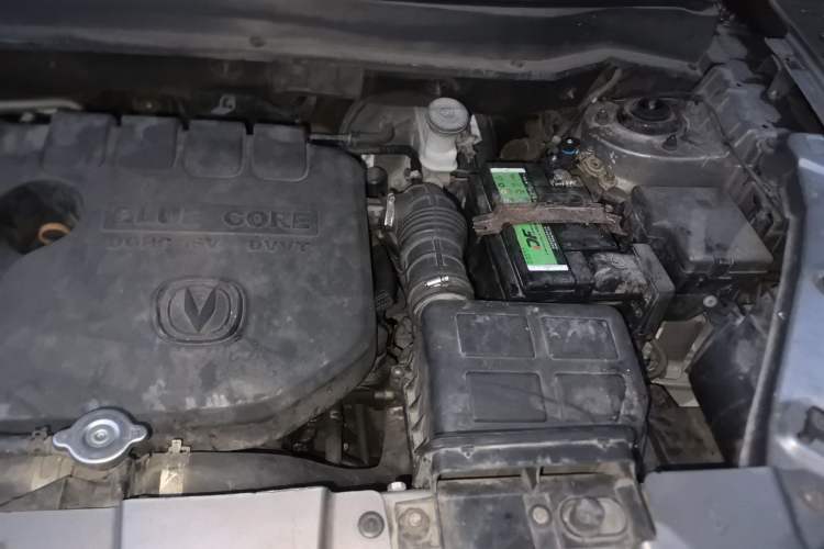 Used CHANGAN CS35 2015 1.6L Automatic Luxury Model China IV Standard Engine Bay Left
