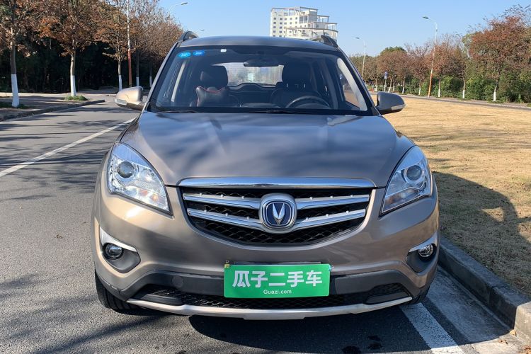 Used CHANGAN CS35 2015 1.6L Manual Luxury Model China IV Standard Exterior 1