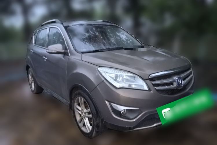 Used CHANGAN CS35 2015 1.6L Automatic Luxury Model China IV Standard Front Right 45 Deg