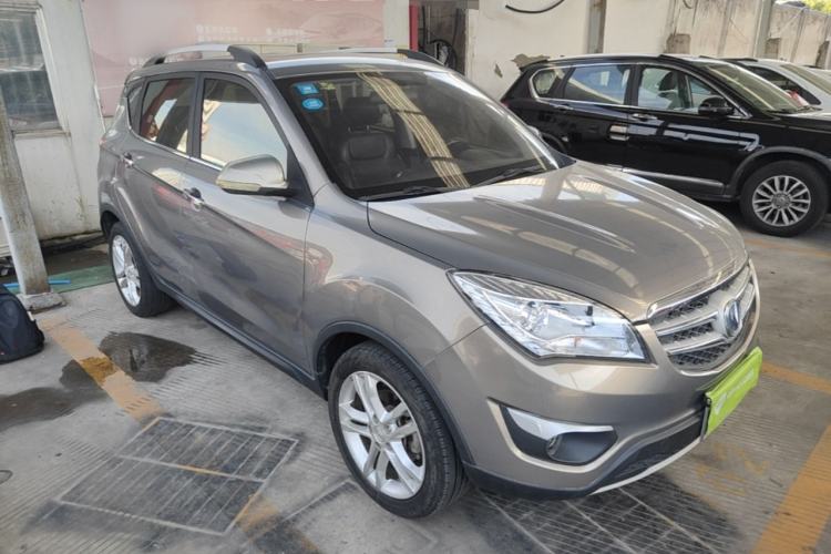 Used CHANGAN CS35 2015 1.6L Automatic Prestige Model China IV Standard Front Right 45 Deg