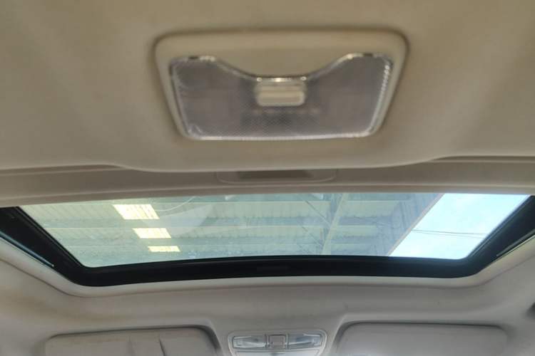 Used CHANGAN CS35 2015 1.6L Automatic Prestige Model China IV Standard Headliner