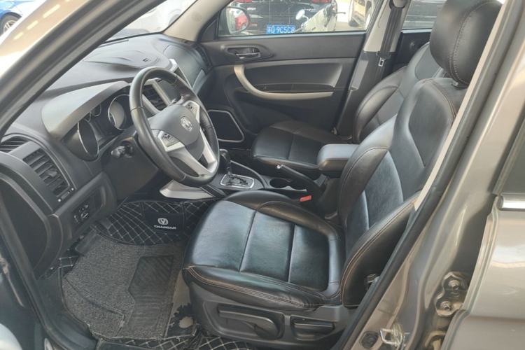 Used CHANGAN CS35 2015 1.6L Automatic Prestige Model China IV Standard Left Front Seat