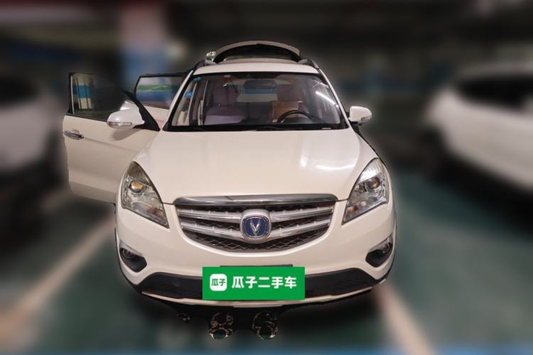 Used CHANGAN CS35 2015 1.6L Automatic Luxury Model China V Standard Front