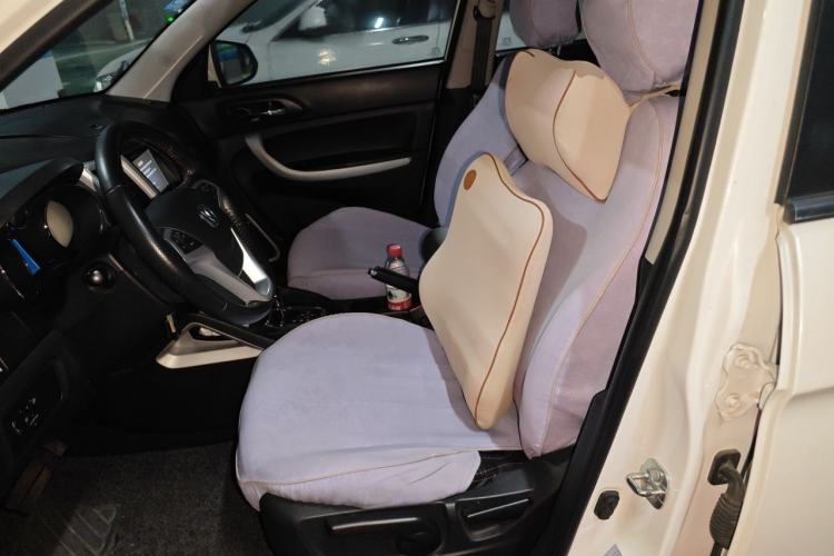 Used CHANGAN CS35 2015 1.6L Automatic Luxury Model China V Standard Left Front Seat