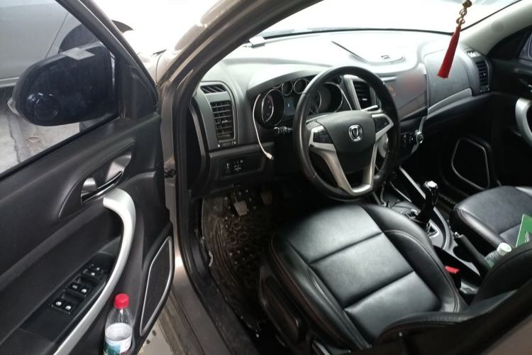 Used CHANGAN CS35 2015 1.6L Manual Luxury Model China V Standard Driver Seat