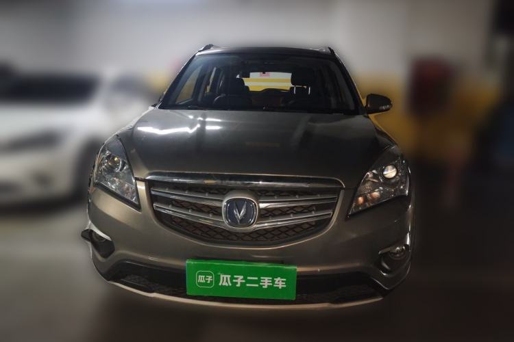 Used CHANGAN CS35 2015 1.6L Manual Luxury Model China V Standard Front