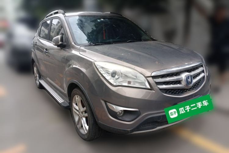 Used CHANGAN CS35 2015 1.6L Manual Luxury Model China V Standard Front Right 45 Deg