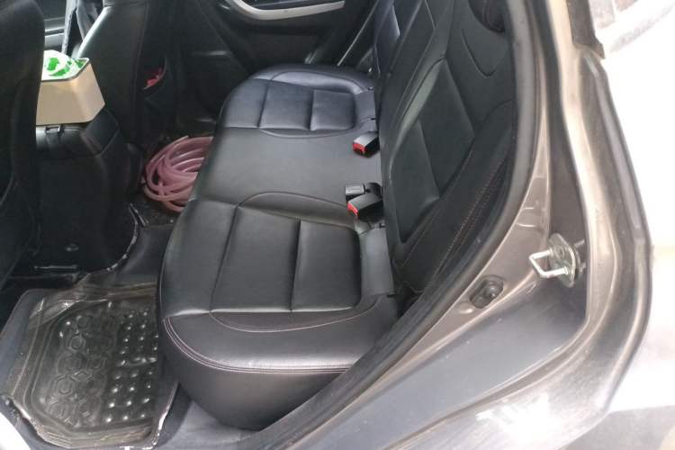 Used CHANGAN CS35 2015 1.6L Manual Luxury Model China V Standard Left Rear Seat
