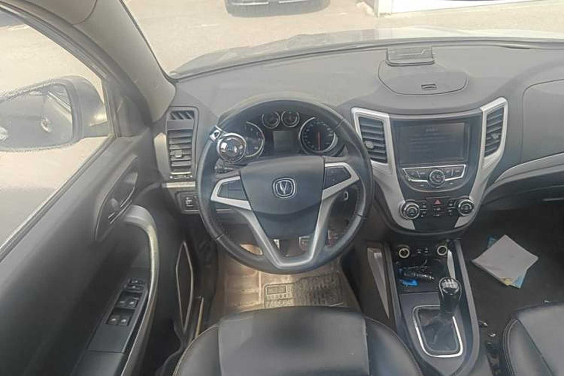 Used CHANGAN CS35 2015 1.6L Manual Luxury Model China V Standard Steering Wheel
