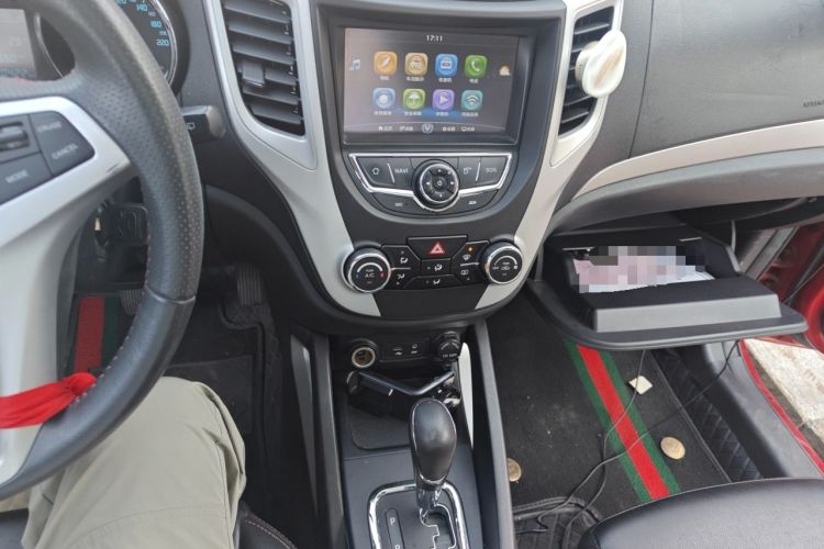 Used CHANGAN CS35 2015 1.6L Automatic Luxury Model China IV Standard Audio And AC Panel