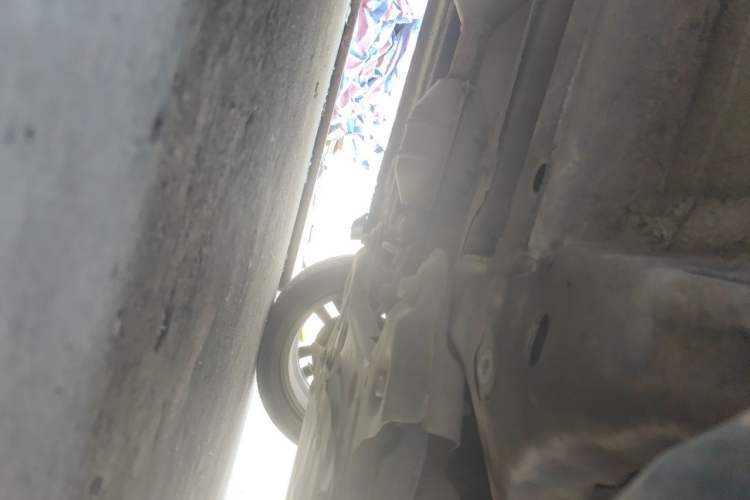 Used CHANGAN CS35 2015 1.6L Automatic Luxury Model China V Standard Chassis Front Right
