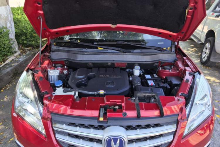 Used CHANGAN CS35 2015 1.6L Manual Luxury Model China IV Standard Engine Bay