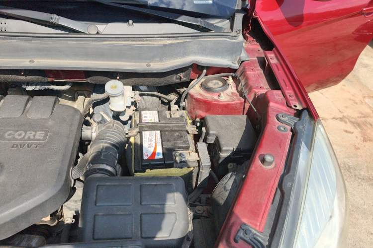 Used CHANGAN CS35 2015 1.6L Manual Luxury Model China IV Standard Engine Bay Left