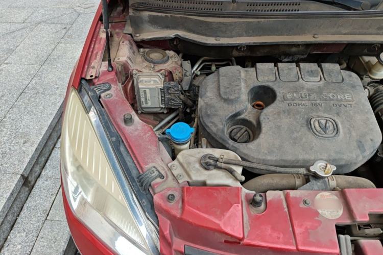 Used CHANGAN CS35 2015 1.6L Manual Luxury Model China V Standard Engine Bay Right