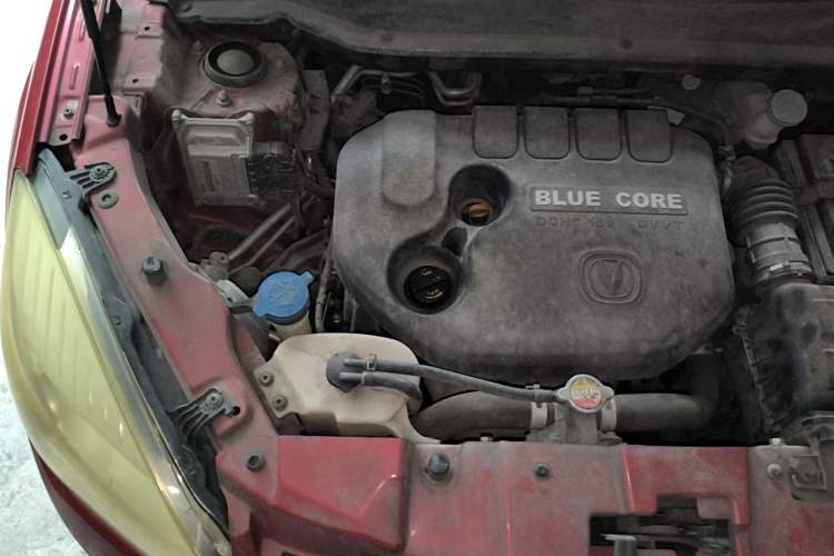 Used CHANGAN CS35 2015 1.6L Automatic Prestige Model China IV Standard Engine Bay Right
