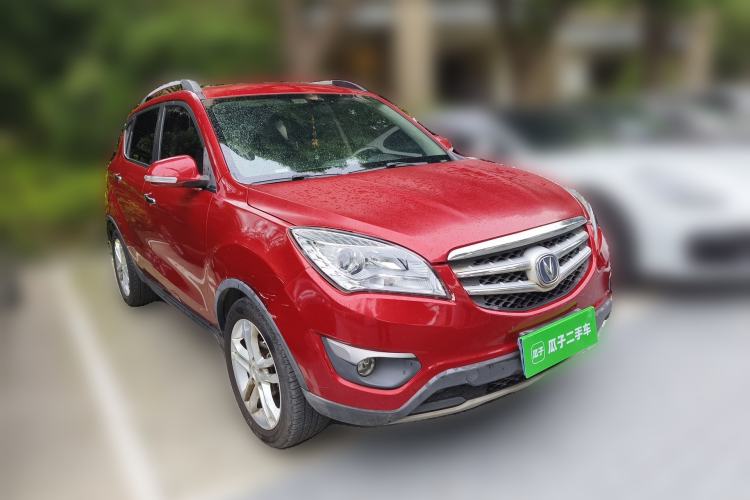 Used CHANGAN CS35 2015 1.6L Automatic Luxury Model China IV Standard Front Right 45 Deg
