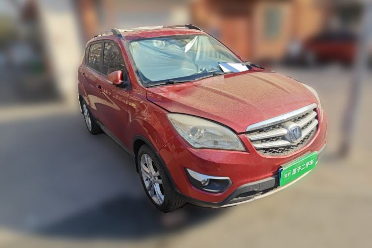 Used CHANGAN CS35 2015 1.6L Manual Luxury Model China V Standard Front Right 45 Deg