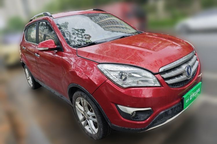 Used CHANGAN CS35 2015 1.6L Automatic Luxury Model China IV Standard Front Right 45 Deg