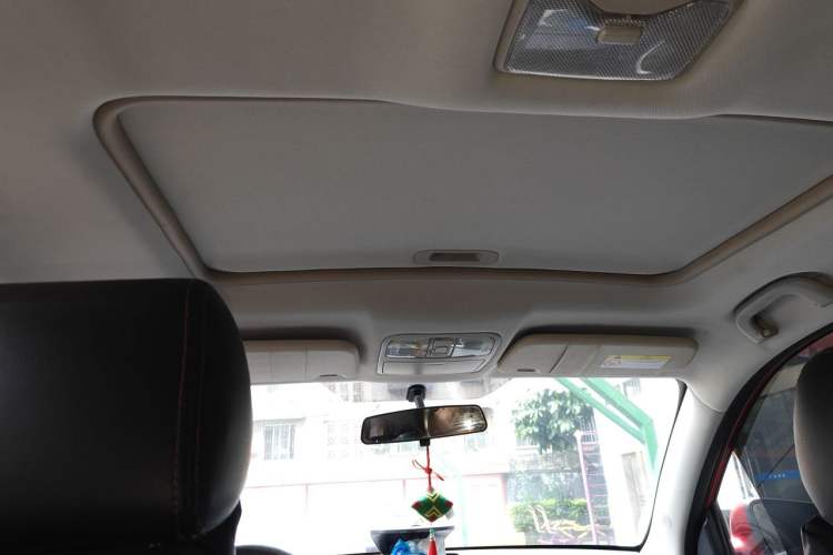 Used CHANGAN CS35 2015 1.6L Manual Luxury Model China IV Standard Headliner
