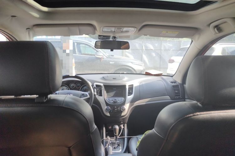 Used CHANGAN CS35 2015 1.6L Automatic Luxury Model China V Standard Headliner