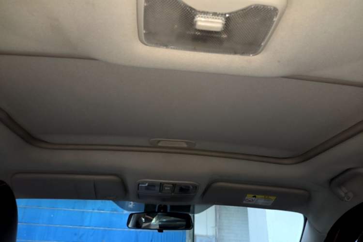 Used CHANGAN CS35 2015 1.6L Manual Luxury Model China IV Standard Headliner