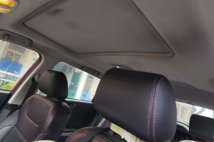 Used CHANGAN CS35 2015 1.6L Automatic Luxury Model China IV Standard Headliner