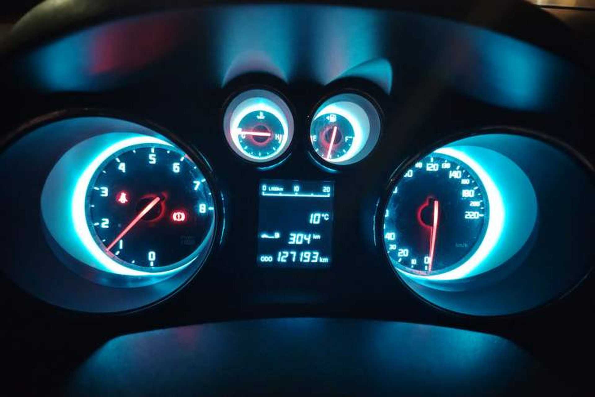 Used CHANGAN CS35 2015 1.6L Manual Luxury Model China IV Standard Instrument Cluster