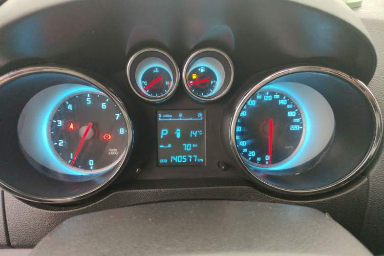 Used CHANGAN CS35 2015 1.6L Automatic Luxury Model China IV Standard Instrument Cluster
