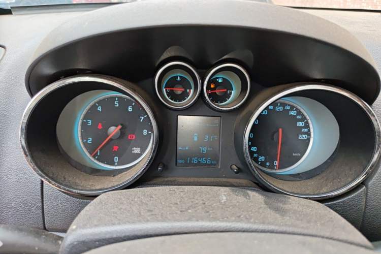 Used CHANGAN CS35 2015 1.6L Manual Luxury Model China V Standard Instrument Cluster