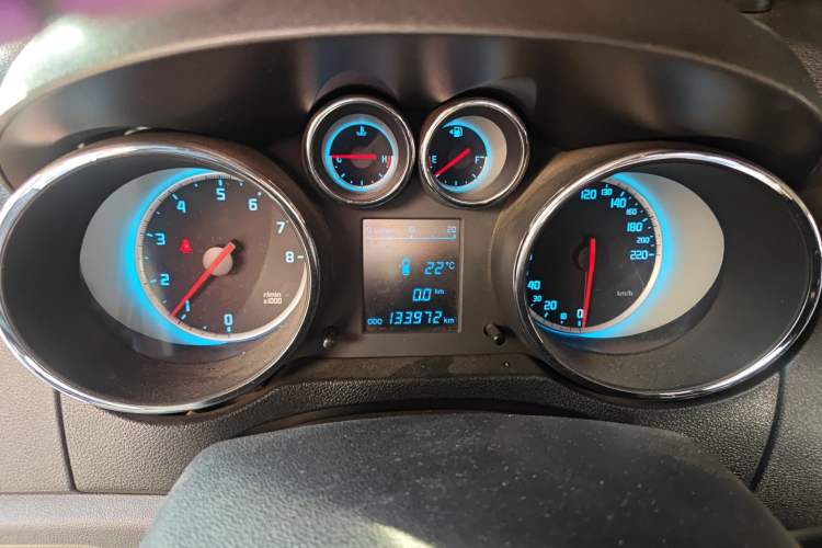 Used CHANGAN CS35 2015 1.6L Manual Luxury Model China V Standard Instrument Cluster