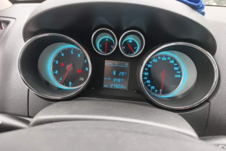 Used CHANGAN CS35 2015 1.6L Manual Luxury Model China V Standard Instrument Cluster