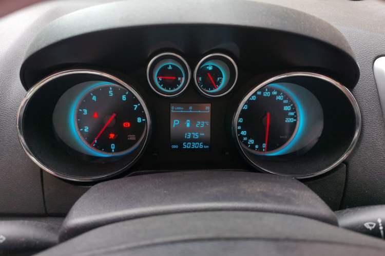 Used CHANGAN CS35 2015 1.6L Automatic Luxury Model China IV Standard Instrument Cluster