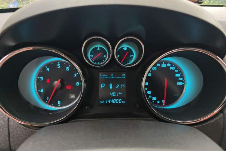 Used CHANGAN CS35 2015 1.6L Automatic Luxury Model China IV Standard Instrument Cluster
