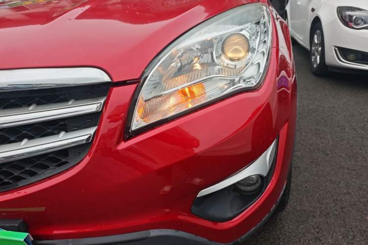 Used CHANGAN CS35 2015 1.6L Manual Luxury Model China IV Standard Left Front Headlight