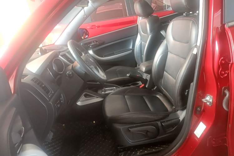 Used CHANGAN CS35 2015 1.6L Automatic Prestige Model China IV Standard Left Front Seat