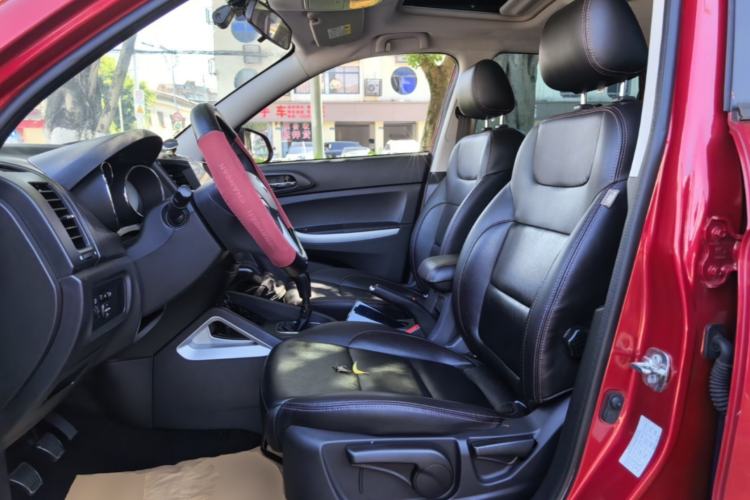 Used CHANGAN CS35 2015 1.6L Manual Luxury Model China IV Standard Left Front Seat