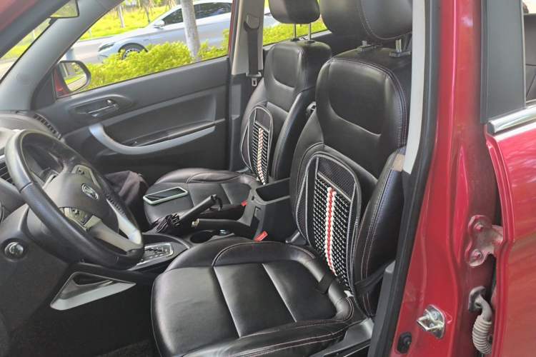 Used CHANGAN CS35 2015 1.6L Automatic Luxury Model China IV Standard Left Front Seat