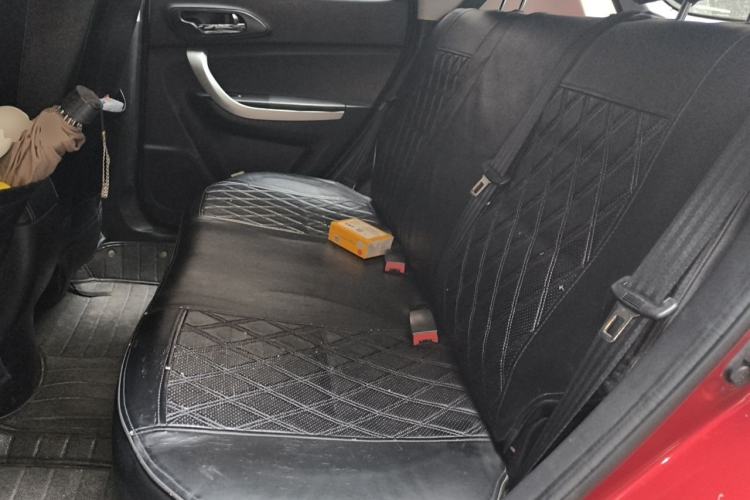 Used CHANGAN CS35 2015 1.6L Automatic Prestige Model China IV Standard Left Rear Seat