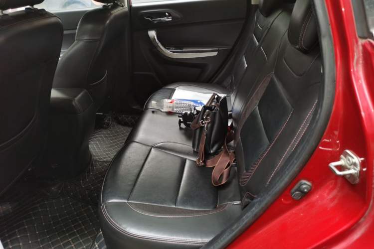 Used CHANGAN CS35 2015 1.6L Manual Luxury Model China IV Standard Left Rear Seat