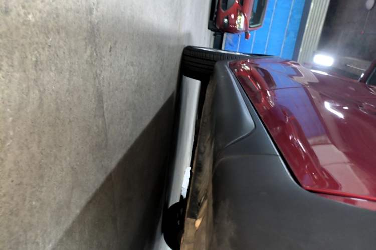 Used CHANGAN CS35 2015 1.6L Manual Luxury Model China IV Standard Left Side Sill