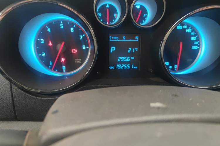 Used CHANGAN CS35 2015 1.6L Automatic Prestige Model China IV Standard Odometer Close Up