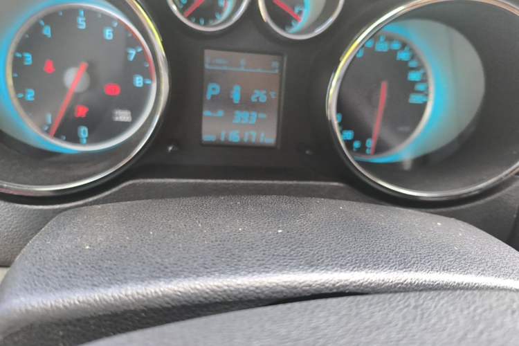 Used CHANGAN CS35 2015 1.6L Automatic Luxury Model China IV Standard Odometer Close Up