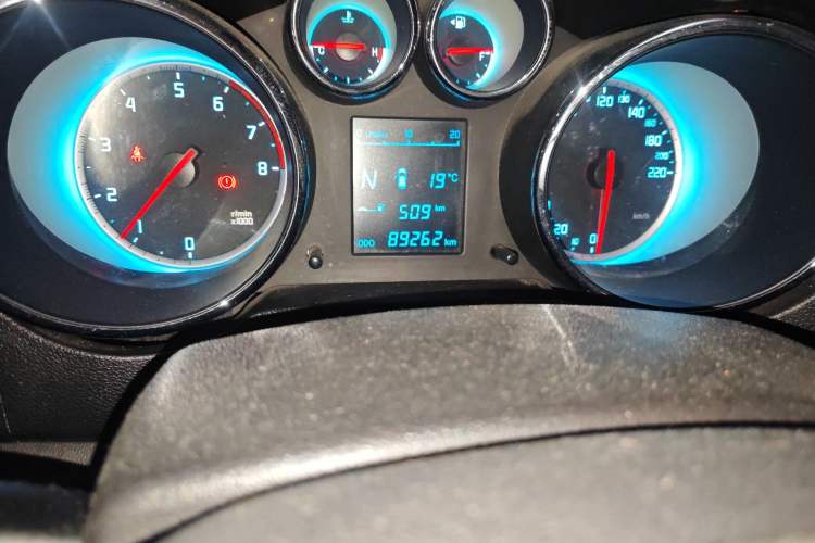 Used CHANGAN CS35 2015 1.6L Automatic Luxury Model China IV Standard Odometer Close Up
