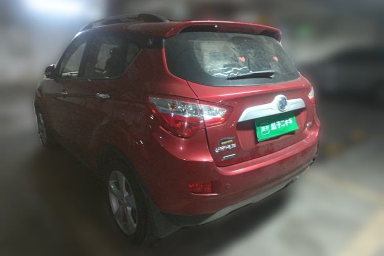 Used CHANGAN CS35 2015 1.6L Automatic Luxury Model China IV Standard Rear Left 45 Deg